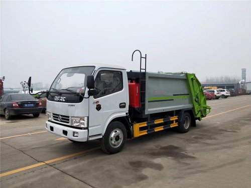 5方 地庫(kù)專用東風(fēng)D6 壓縮垃圾車