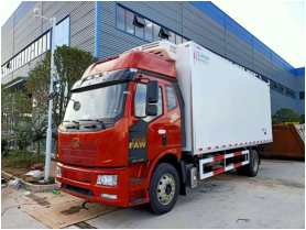 解放J6L 6.8米冷藏車(chē)國(guó)六