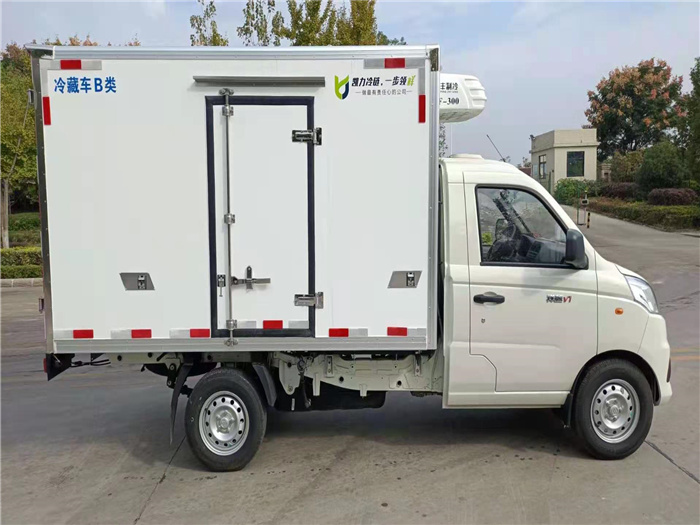 福田祥鈴V1冷藏車(chē)國(guó)六