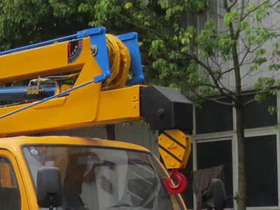 東風雙排12米高空作業(yè)車