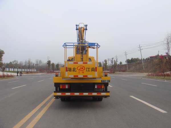 慶鈴100P型16米高空作業(yè)車