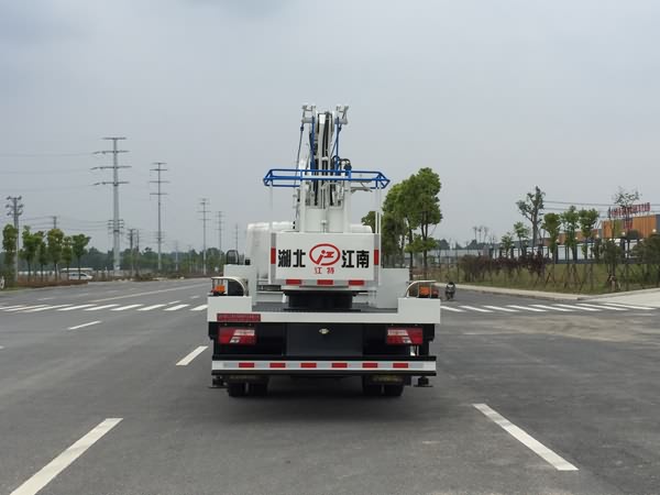 江鈴18米高空作業(yè)車