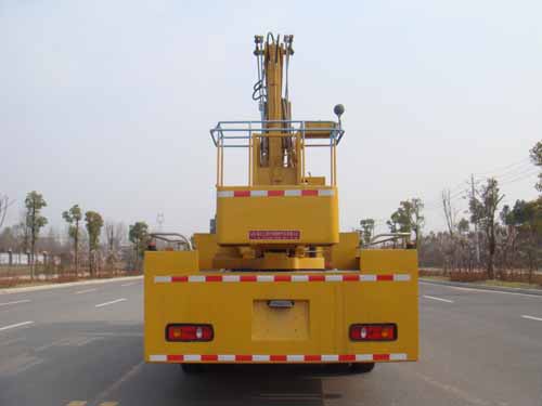 東風(fēng)天錦22米高空作業(yè)車